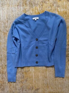 INTERMIX Cashmere Cornflower Blue V-Neck Button Front Cropped Cardigan